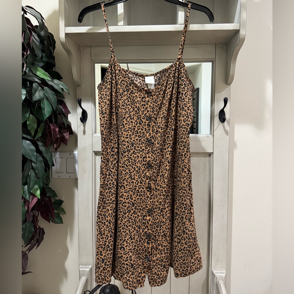 H & M leopard print strappy sundress size 8